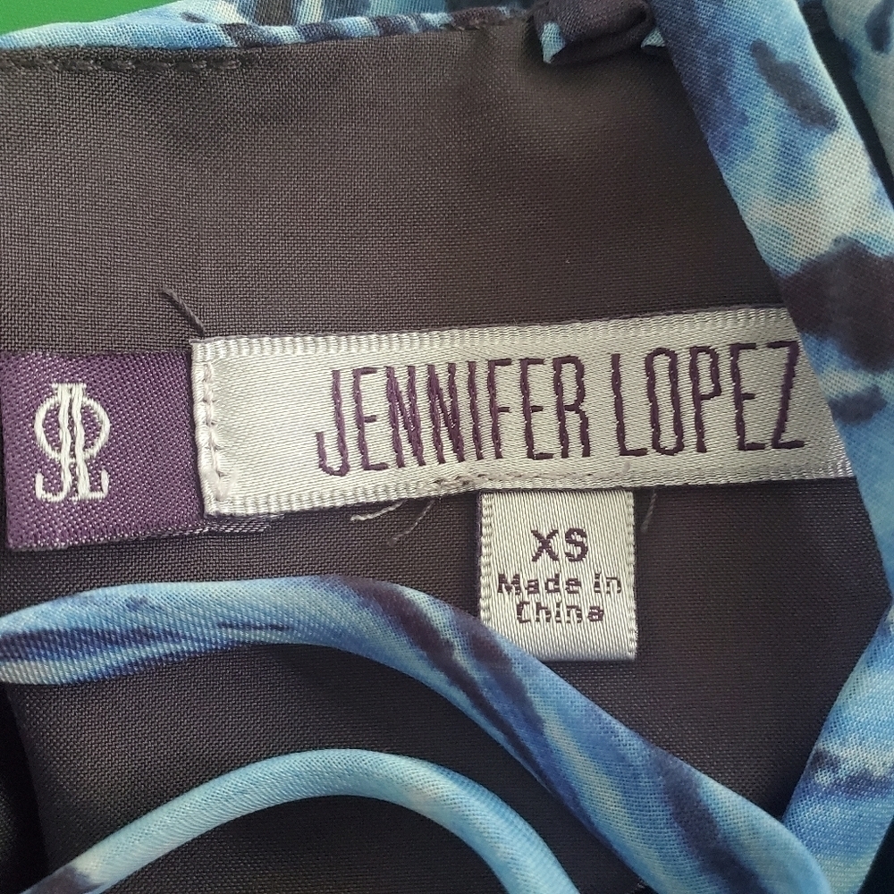 Jennifer Lopez Sequin Ruffle Top - Picture 8 of 9